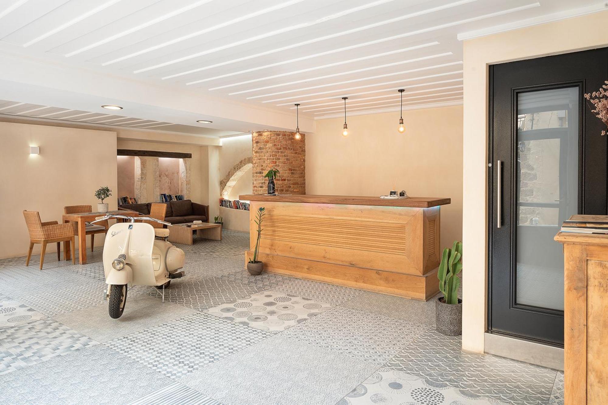 Vranas Ambiance Hotel 干尼亞 外观 照片